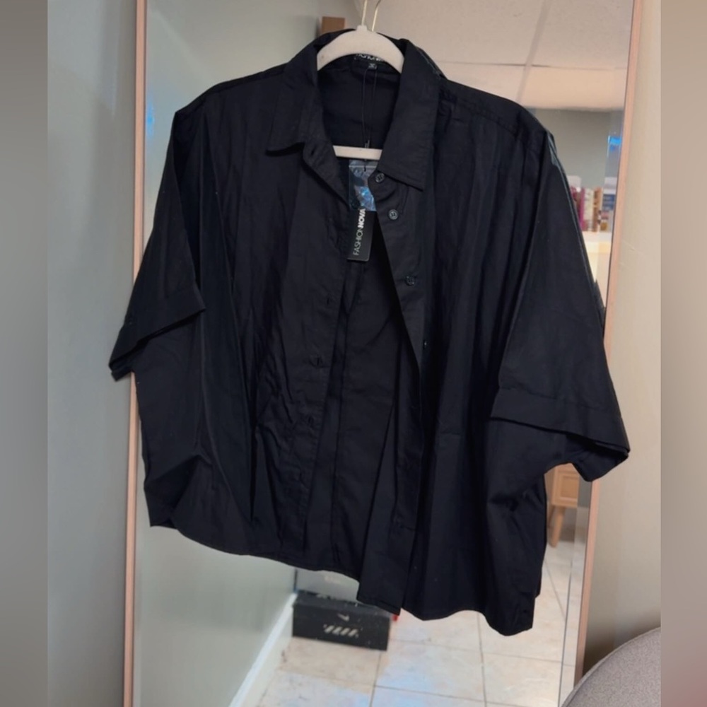 Fashion Nova Black Button-Down Shirt